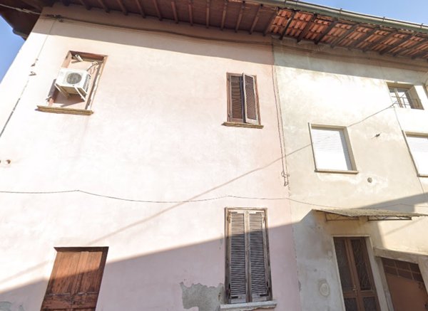 appartamento in vendita a Ferno