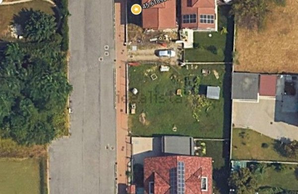 bifamiliare in vendita a Ferno