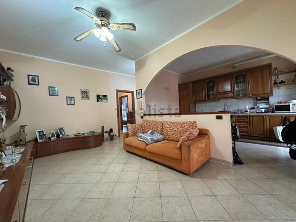 appartamento in vendita a Ferno