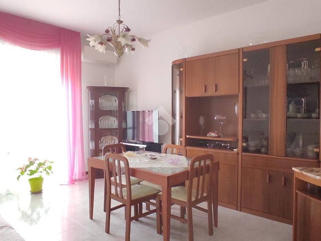 appartamento in vendita a Ferno