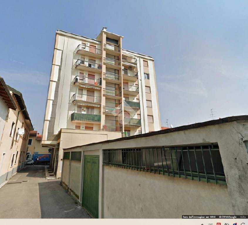 appartamento in vendita a Ferno