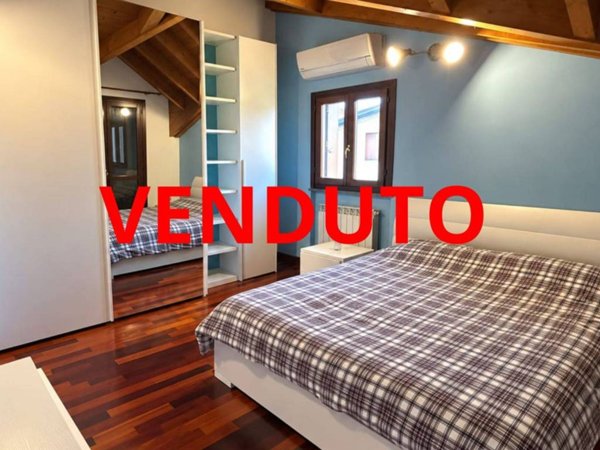 appartamento in vendita a Ferno in zona San Macario