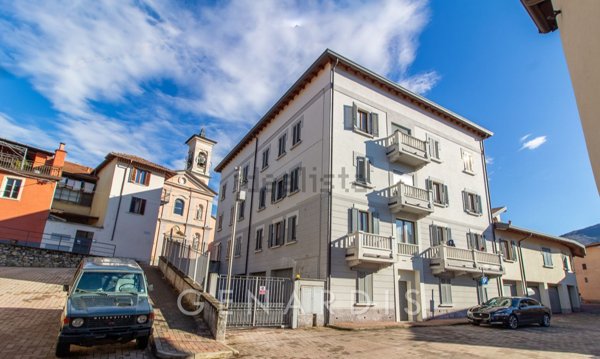 appartamento in vendita a Ferrera di Varese