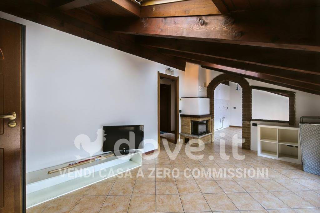 appartamento in vendita a Ferrera di Varese