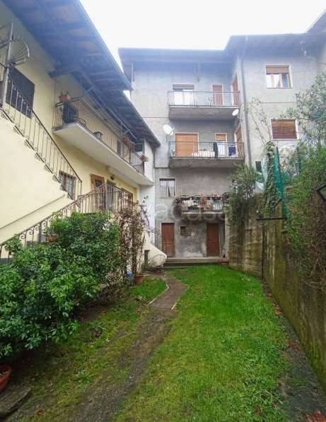 appartamento in vendita a Ferrera di Varese