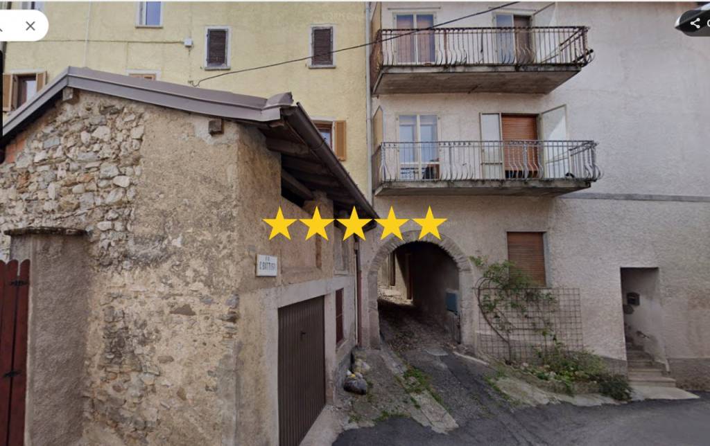 appartamento in vendita a Ferrera di Varese