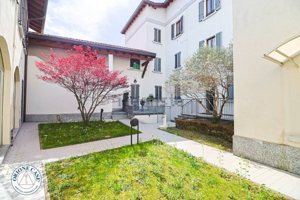 appartamento in vendita a Ferrera di Varese