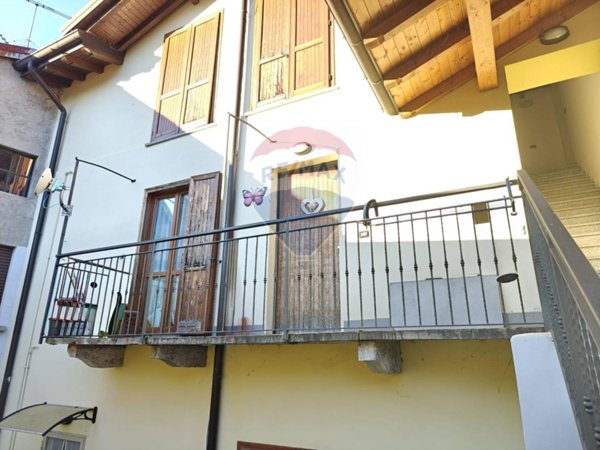 appartamento in vendita a Ferrera di Varese
