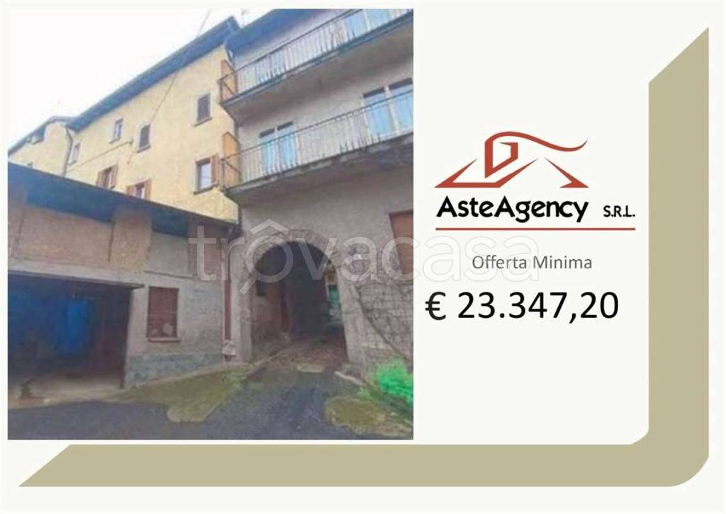 appartamento in vendita a Ferrera di Varese