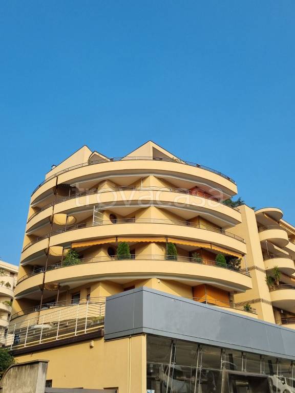 appartamento in vendita a Gallarate in zona Ronchi