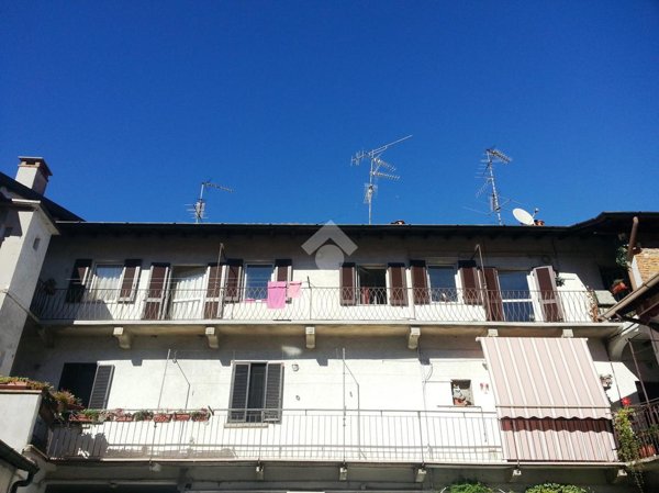 casa indipendente in vendita a Gallarate