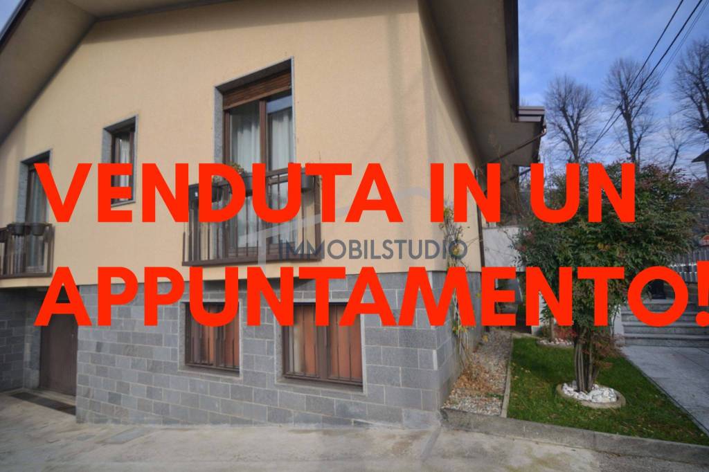 casa indipendente in vendita a Gallarate in zona Ronchi