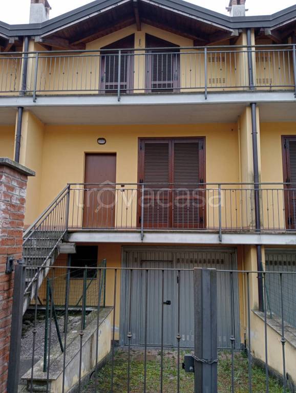 casa indipendente in vendita a Gallarate