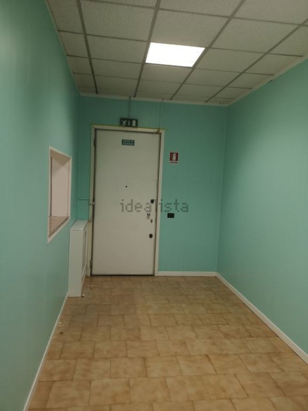 capannone in vendita a Gallarate