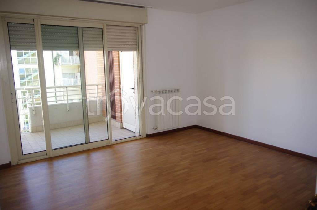 appartamento in vendita a Gallarate in zona Cascinetta