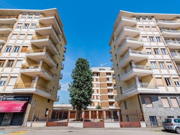 intera palazzina in vendita a Gallarate