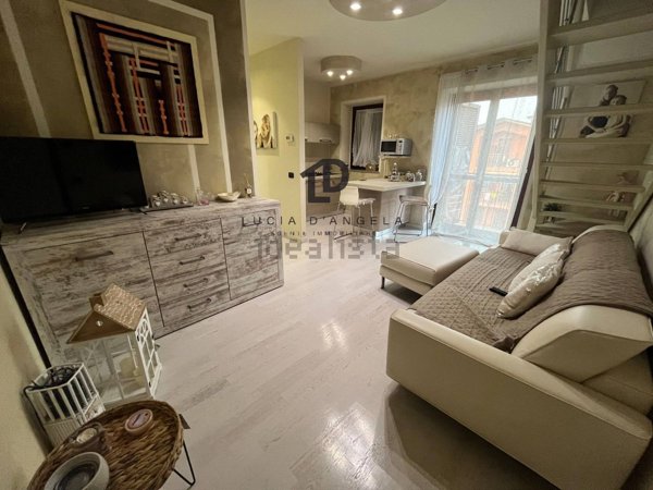 appartamento in vendita a Gallarate in zona Arnate