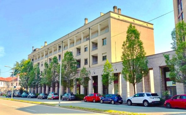 negozio in vendita a Gallarate