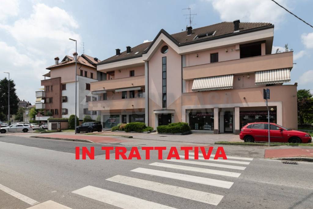 appartamento in vendita a Gallarate in zona Madonna in Campagna