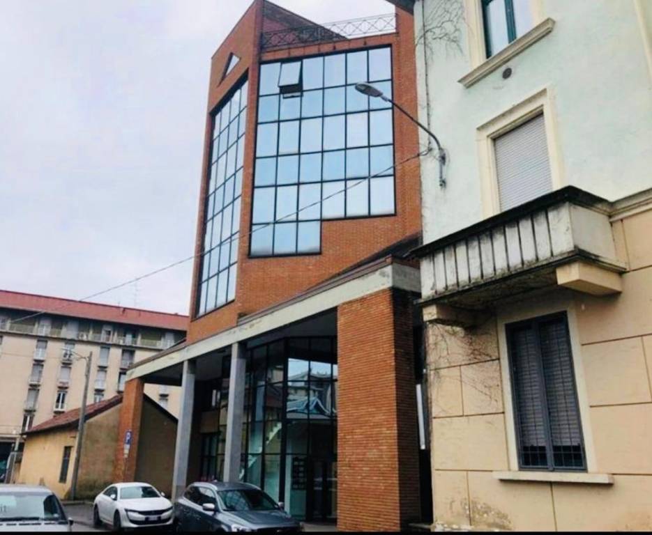 negozio in vendita a Gallarate