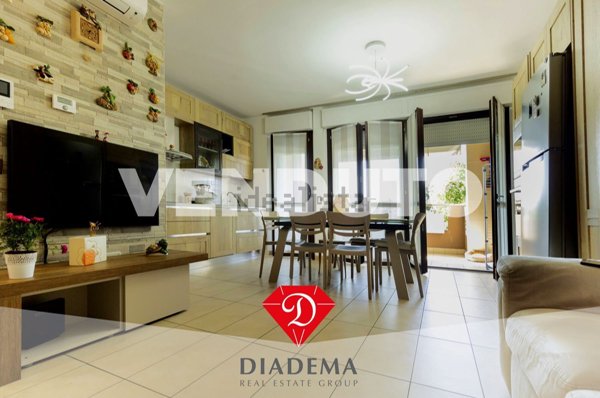 appartamento in vendita a Gallarate in zona Arnate