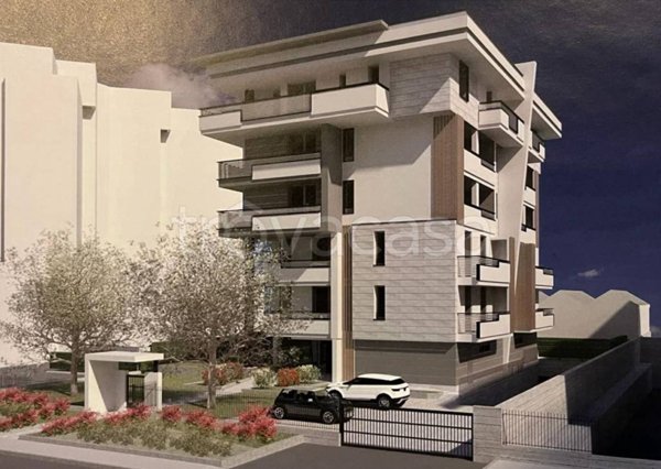 appartamento in vendita a Gallarate in zona Sciarè