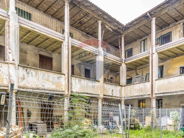 intera palazzina in vendita a Gallarate