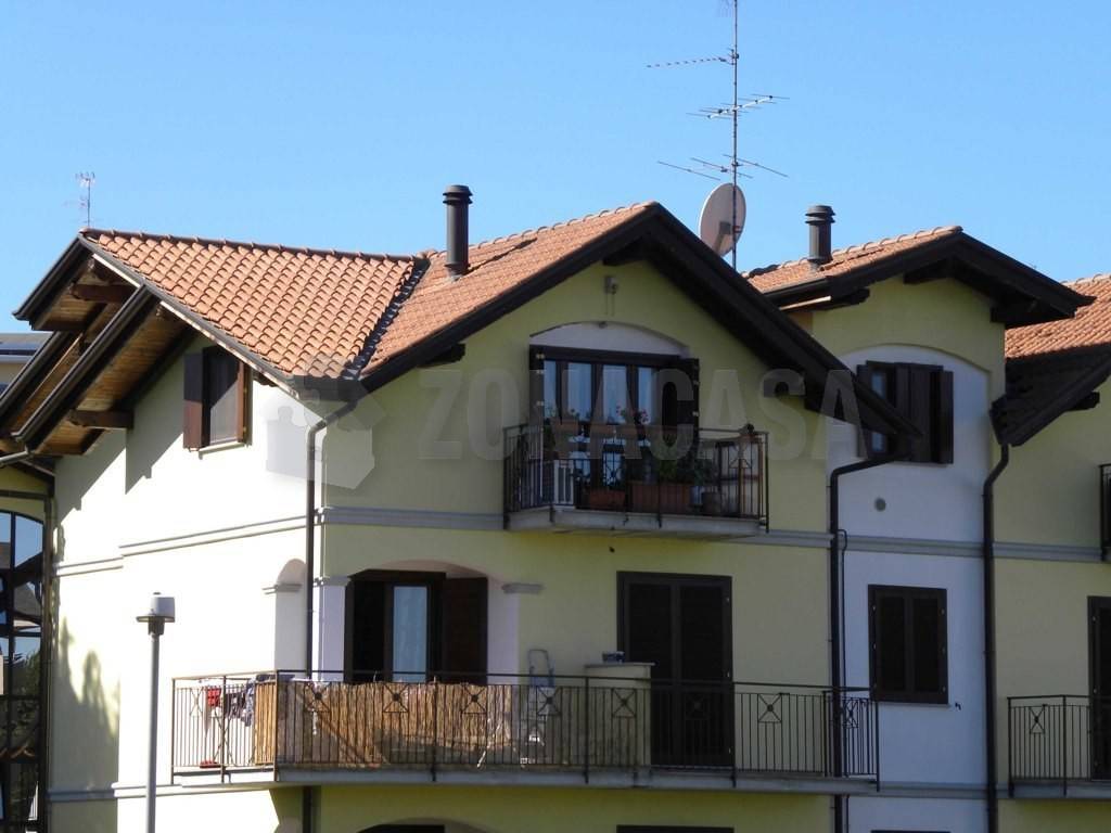 appartamento in vendita a Gallarate in zona Cascinetta