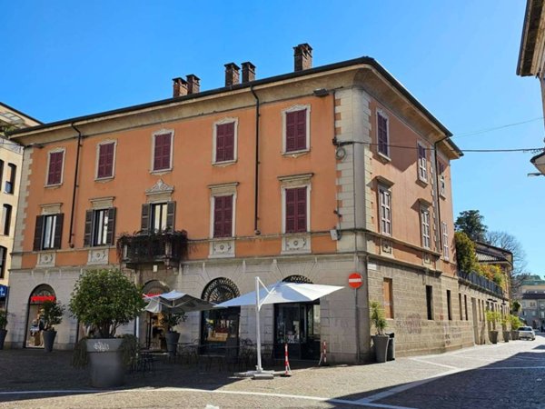 intera palazzina in vendita a Gallarate