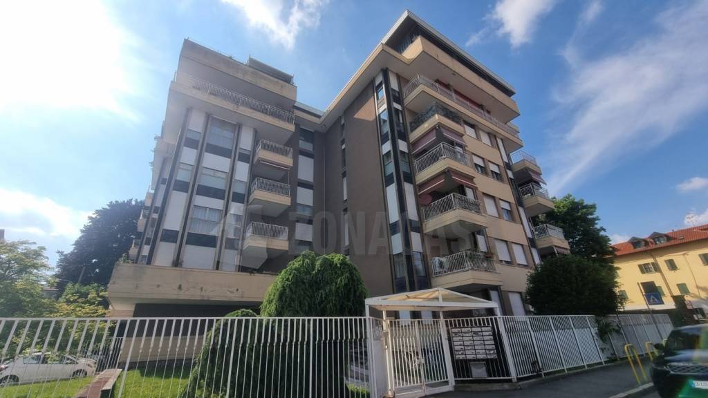 appartamento in vendita a Gallarate