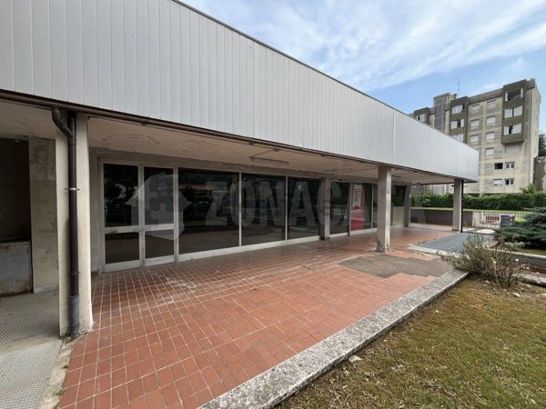 negozio in vendita a Gallarate