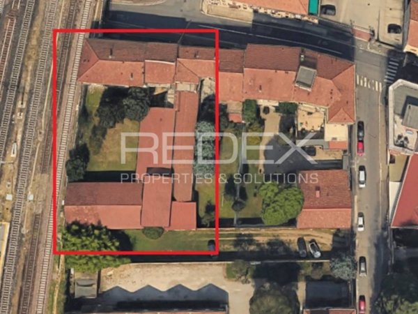intera palazzina in vendita a Gallarate in zona Sciarè