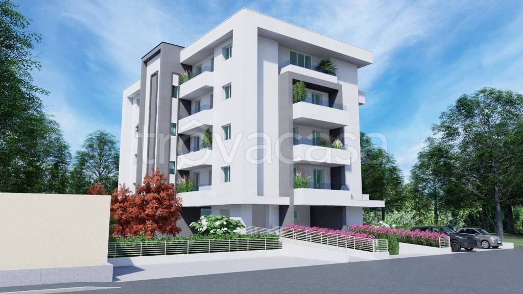 appartamento in vendita a Gallarate in zona Sciarè