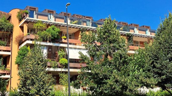 appartamento in vendita a Gallarate in zona Crenna