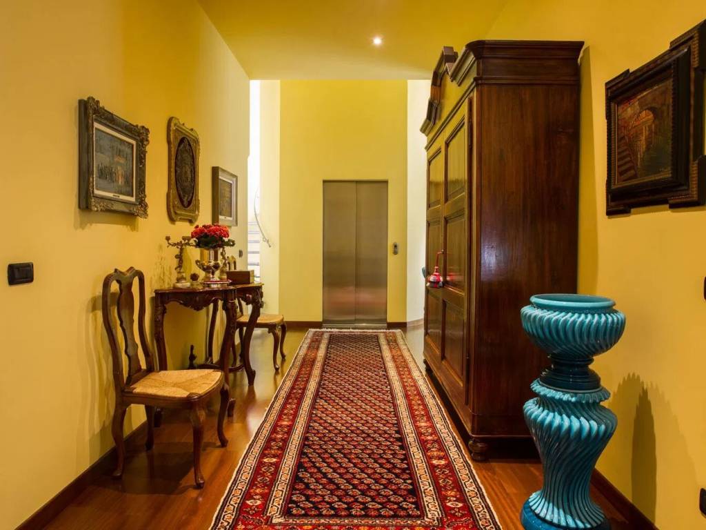 casa indipendente in vendita a Gallarate