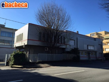 capannone in vendita a Gallarate