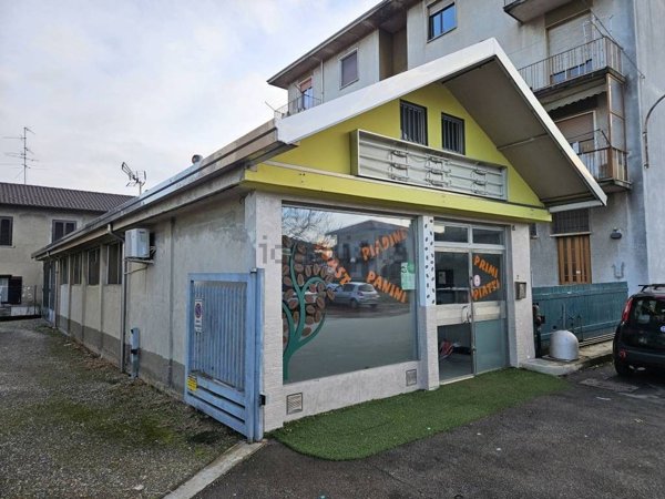 capannone in vendita a Gallarate