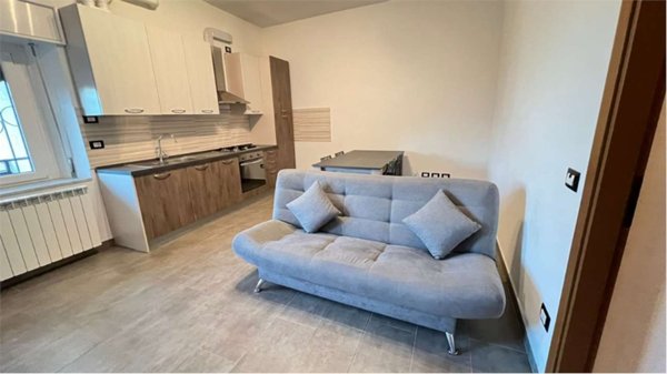 appartamento in vendita a Gallarate in zona Cascinetta