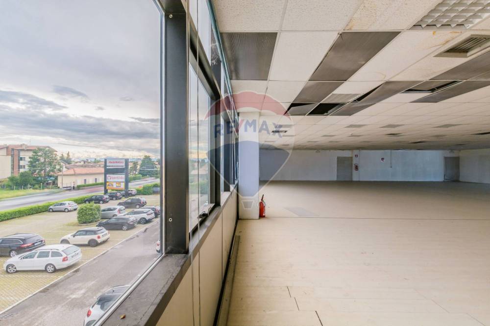 negozio in vendita a Gallarate