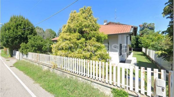 casa indipendente in vendita a Gallarate in zona Ronchi