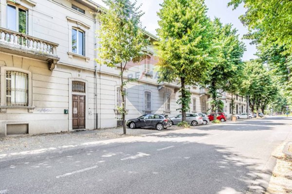 appartamento in vendita a Gallarate in zona Arnate