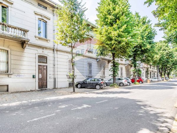 appartamento in vendita a Gallarate in zona Arnate
