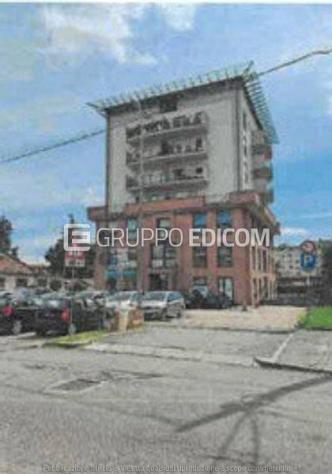 negozio in vendita a Gallarate