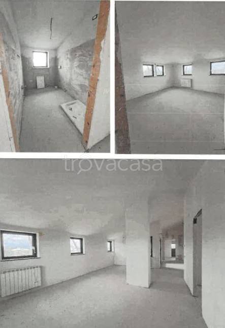 appartamento in vendita a Gallarate in zona Sciarè