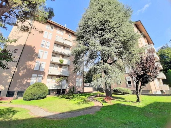 appartamento in vendita a Gallarate in zona Moriggia