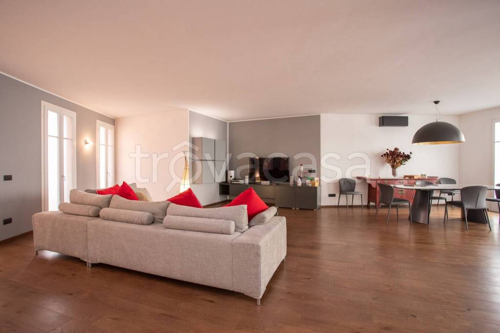 appartamento in vendita a Gallarate