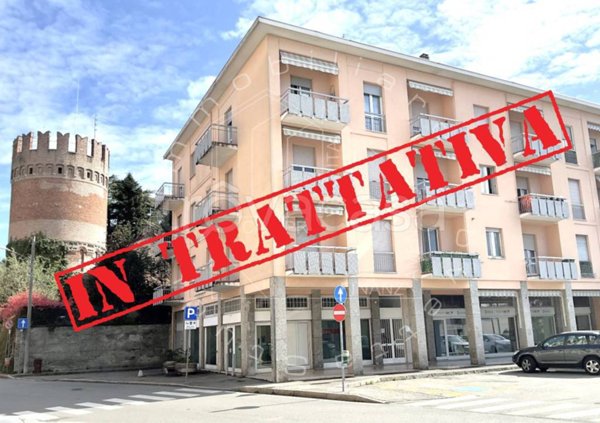 appartamento in vendita a Gallarate in zona Crenna