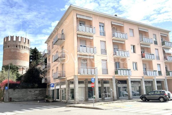 appartamento in vendita a Gallarate in zona Crenna