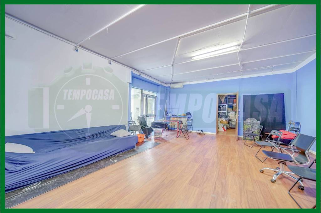 negozio in vendita a Gallarate