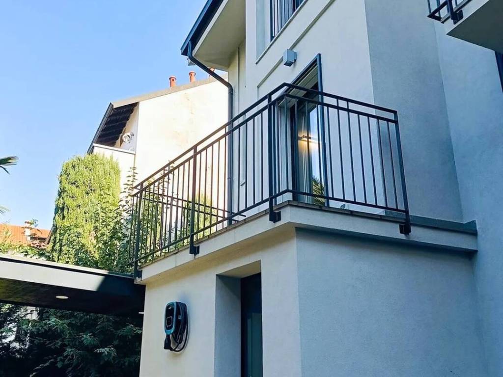 casa indipendente in vendita a Gallarate